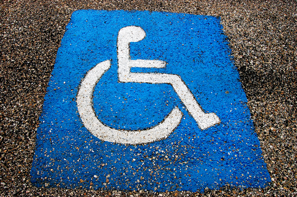 hospital-drops-parking-charges-for-blue-badge-holders_blue-badge-parking-Taber-Andrew-Bain